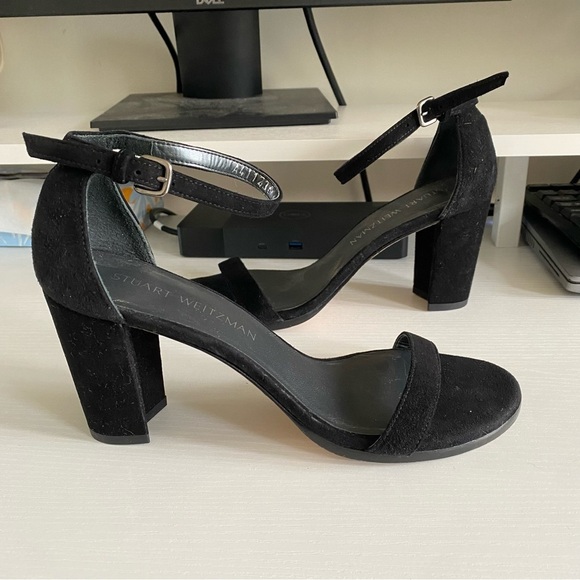 Stuart Weitzman NearlyNude Black Suede Heels Ankle Strap 7.5 3.25” heel - Picture 1 of 7